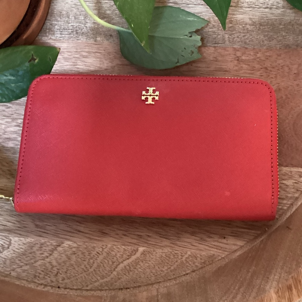Tory Burch Wallet